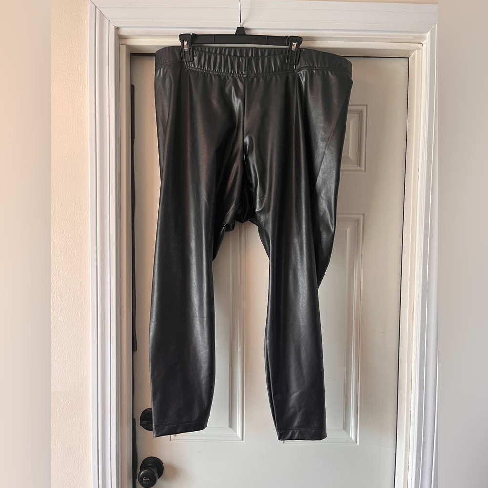 Old Navy Faux Black Leather pants! Size XXL! Perfect condition! Date night!